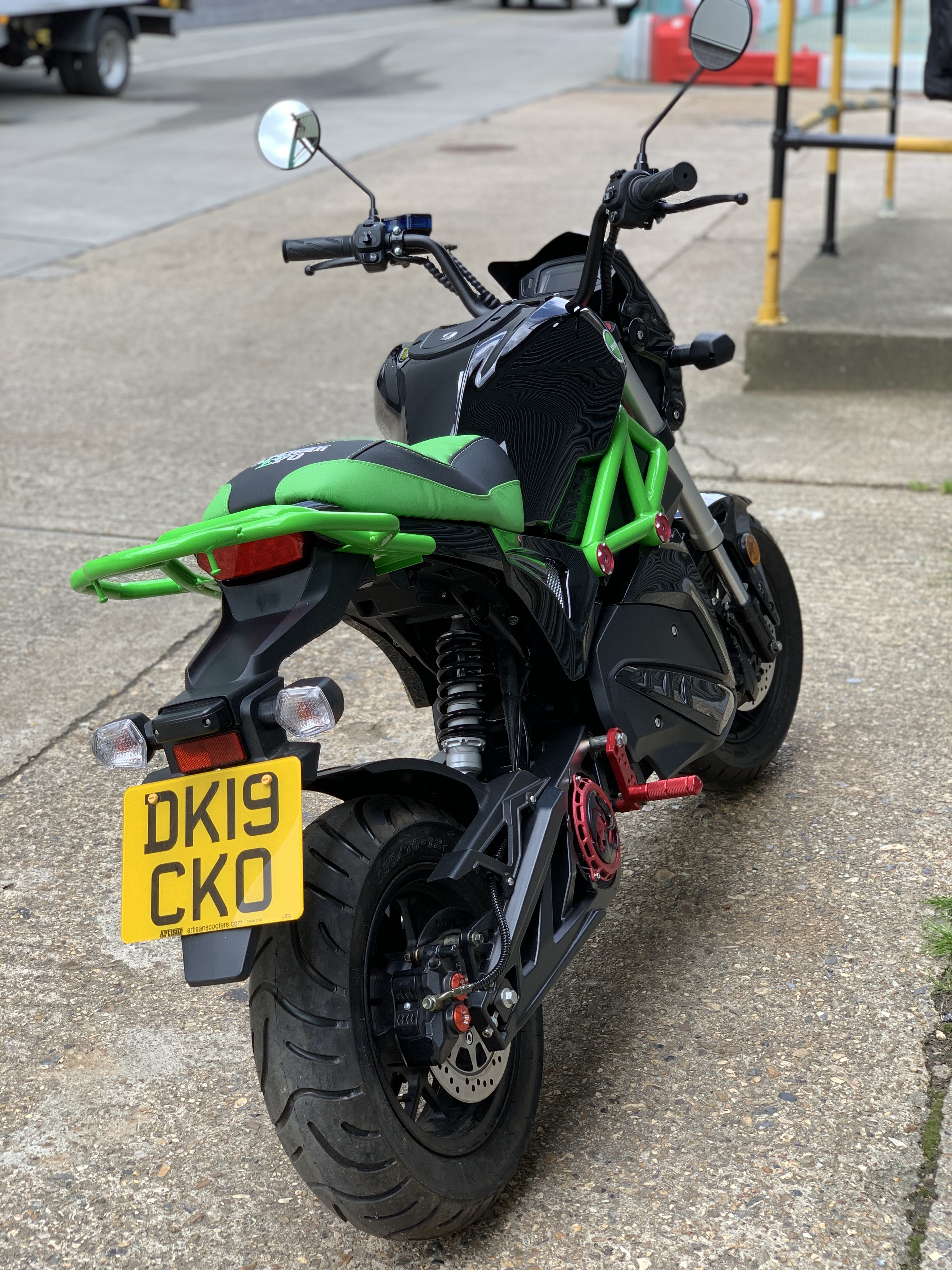 Evo electric green deals motorbike